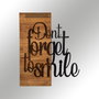 Wallity Dont Forget To Smile Escultura de pared en Negro y Nogal